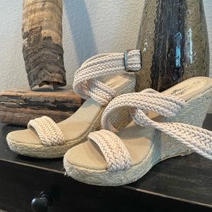 Ready for summer neutral wedges!